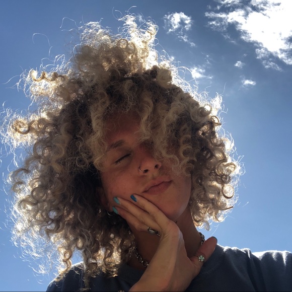 Meet the Posher Other - Meet your Posher, Taylor